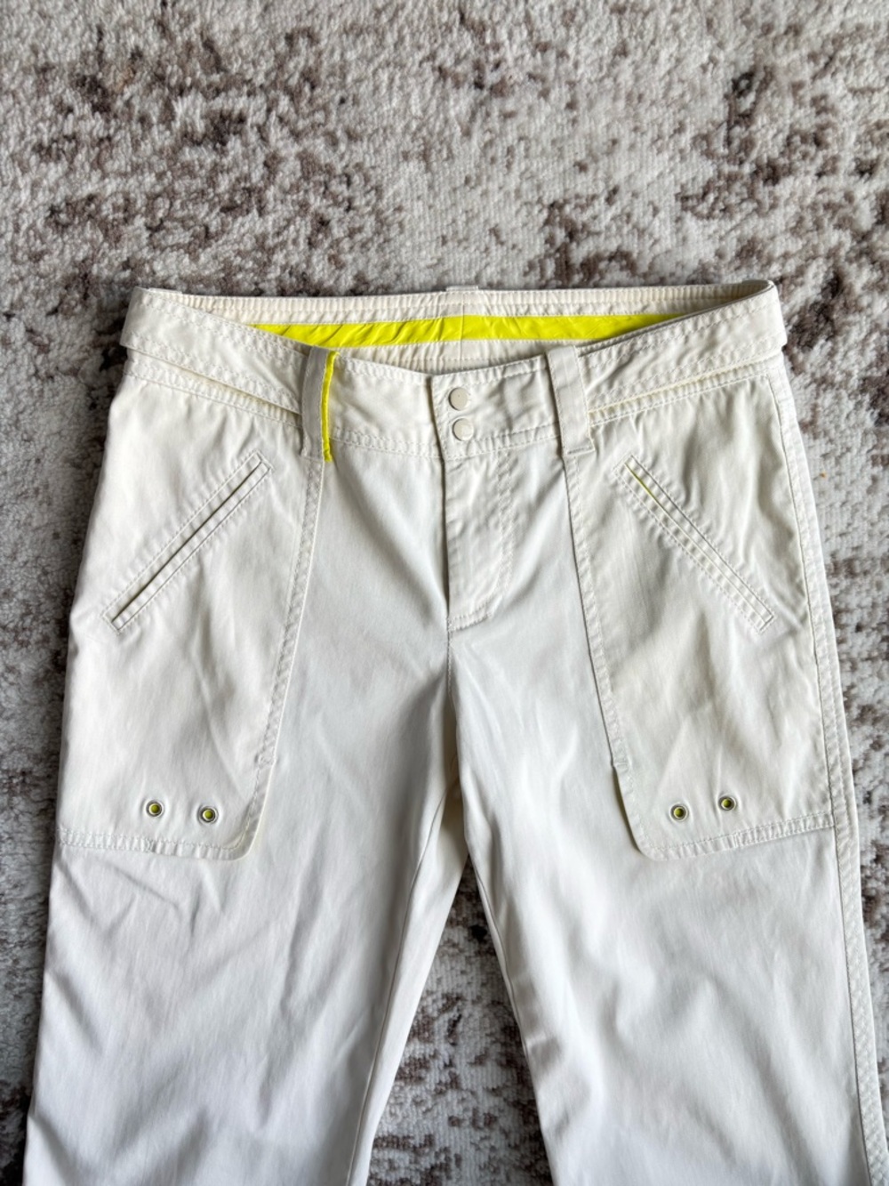 Y2K Armani Exchange Off-White Utility Cargo Pants with Yellow Accent - Picture 6 of 9